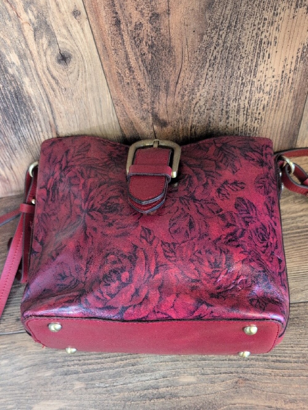 Patricia Nash Irving Leather Floral Etched Rose Crossbody M397 - Picture 2 of 16